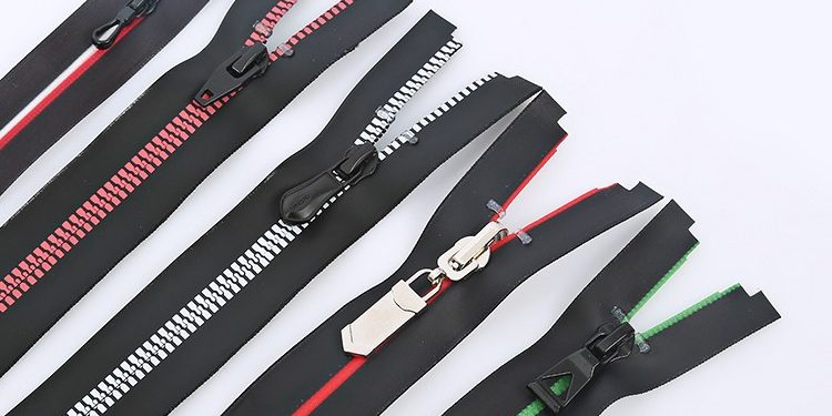 Factory customized logo waterproof zipper (1)