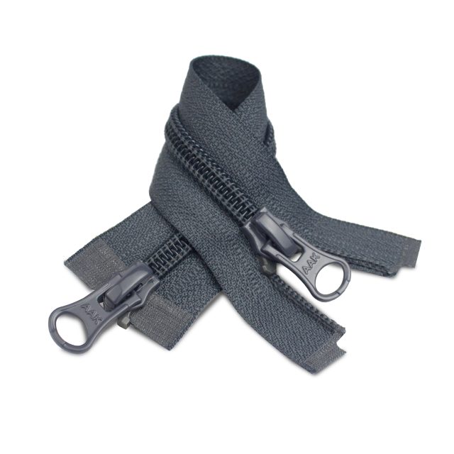 Two way zipper with plastic stopper (2)