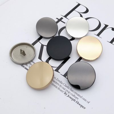 Wholesale custom clothes button with logo (2)